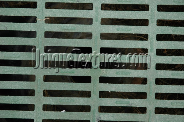 vent/drain horizontal industrial plastic green  