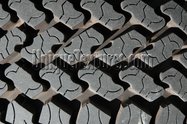 wheel pattern grooved vehicle rubber black  