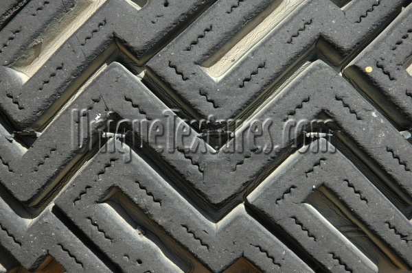 wheel pattern grooved vehicle rubber black  