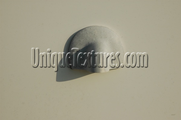 vent/drain curves shadow marine metal white