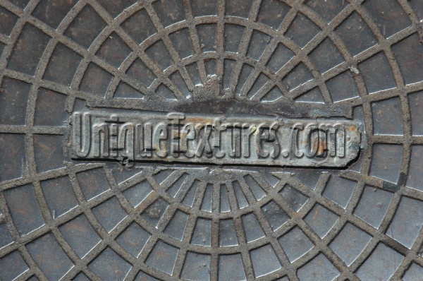 manhole sign pattern textual mech/elec metal gray  