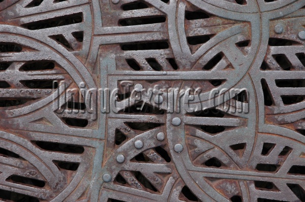 vent/drain pattern rusty art/design architectural metal metallic   