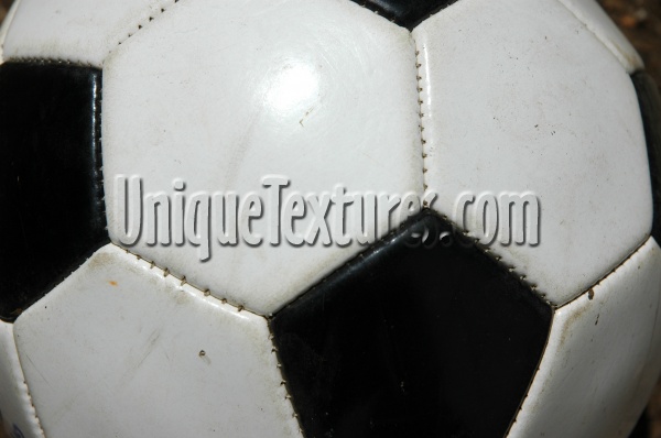 ball hexagon pattern fake    sports/rec leather white black