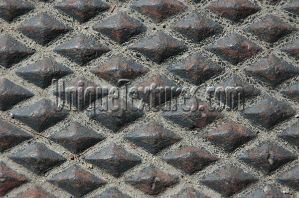 gray metal industrial rusty dirty diamonds manhole