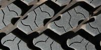 wheel pattern grooved vehicle rubber black  