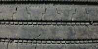 wheel pattern vehicle rubber black